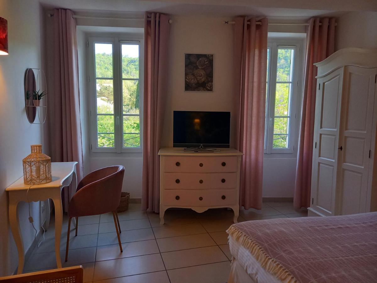 Hotel Restaurant Notre Dame Collobrières Kültér fotó