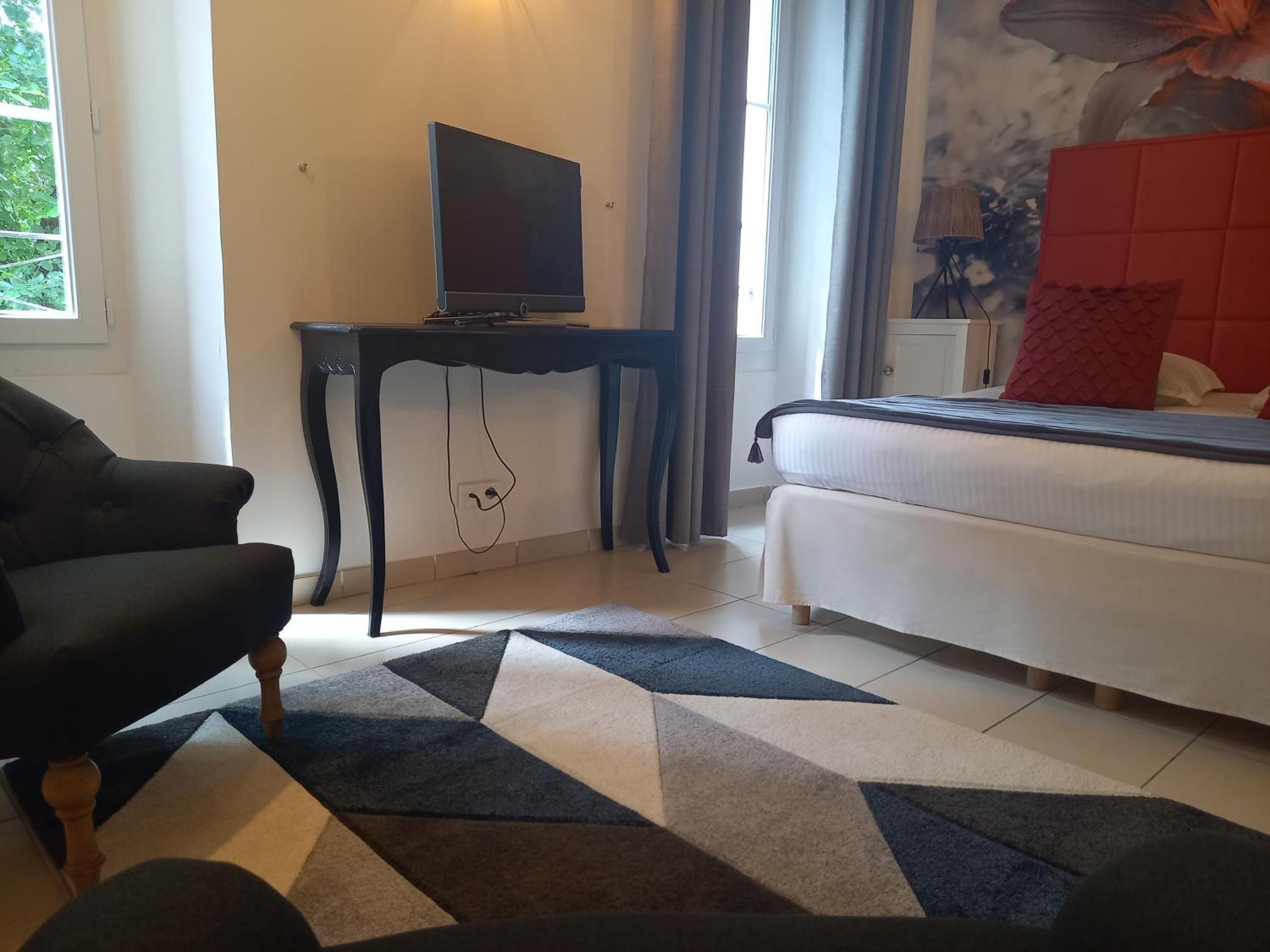 Hotel Restaurant Notre Dame Collobrières Kültér fotó