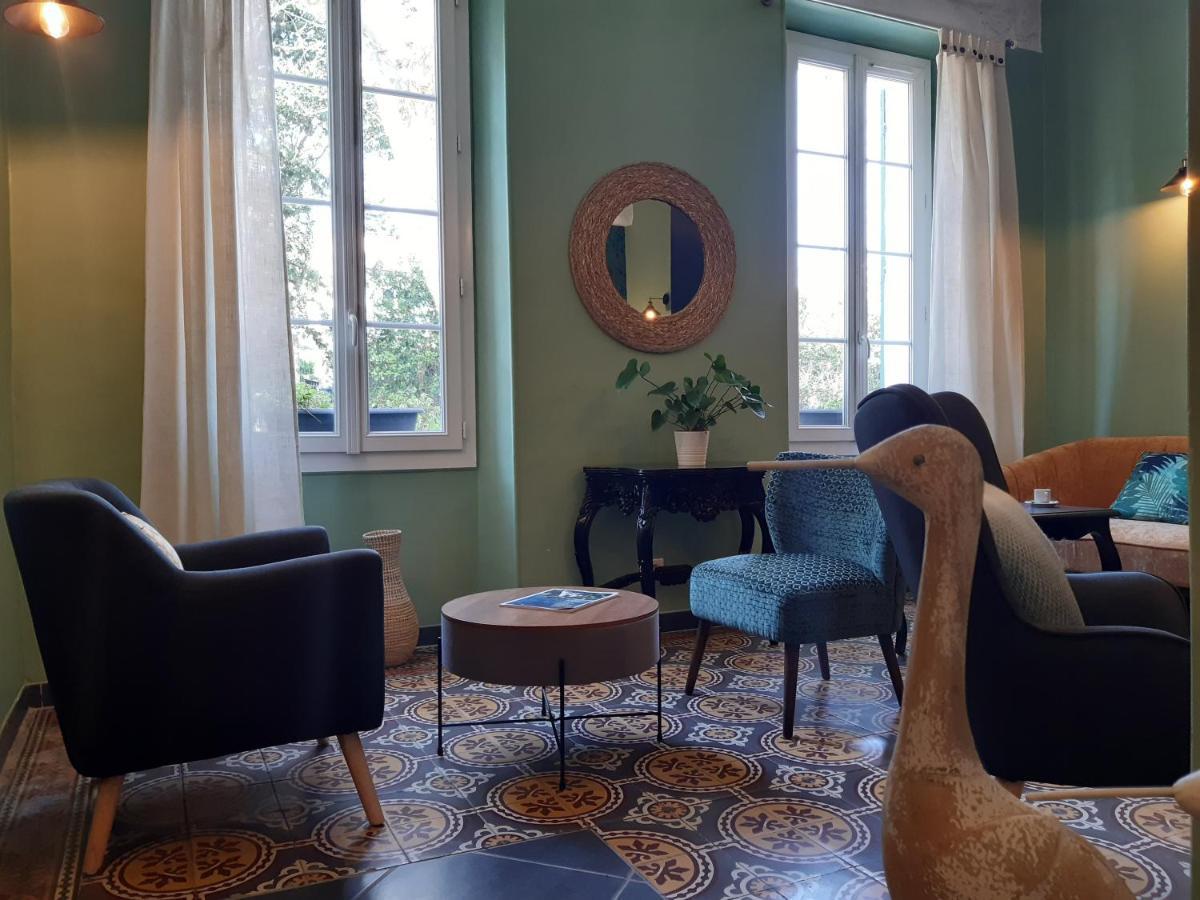 Hotel Restaurant Notre Dame Collobrières Kültér fotó